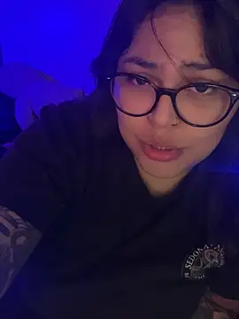 miacanela_xo