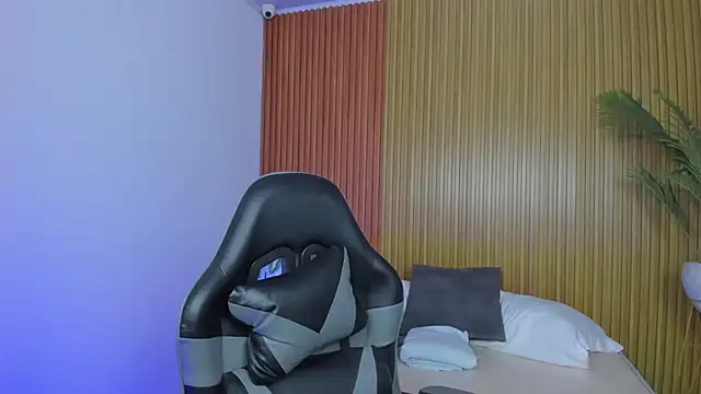 lia_sexx19 webcam