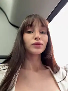 -missbehaving- live cam on StripChat