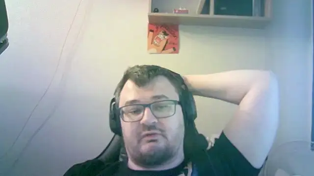 SirAbuser webcam