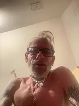 crisfootlicker live cam on StripChat