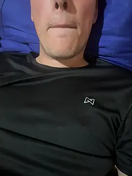 PedraoRocha live cam on StripChat