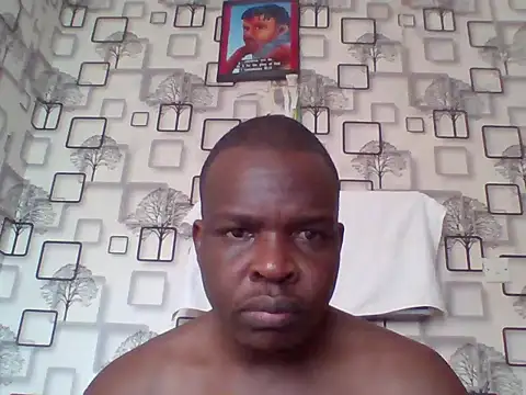 Chumba_001 live cam on StripChat