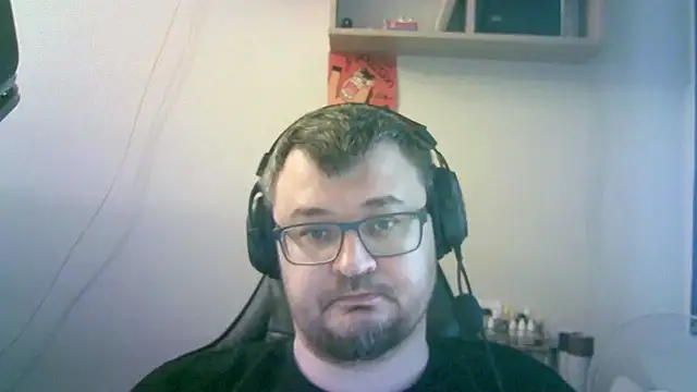 chunky guy SirAbuser xxx chat