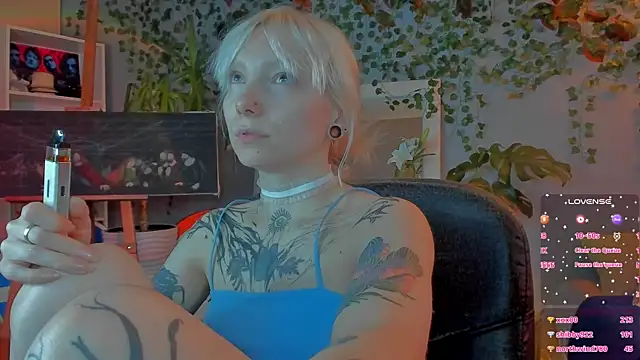 tattoo_art_baby webcam