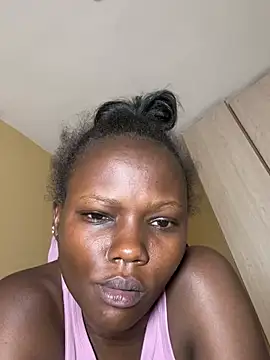 queenmila webcam