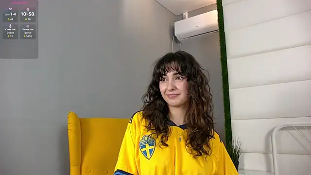 AngelaCox webcam