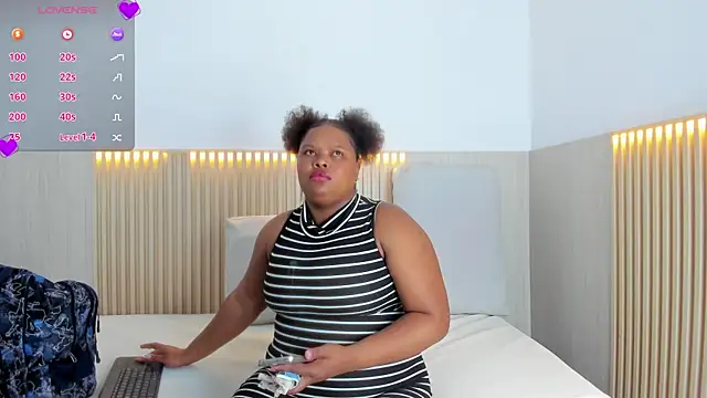 arika_brown webcam