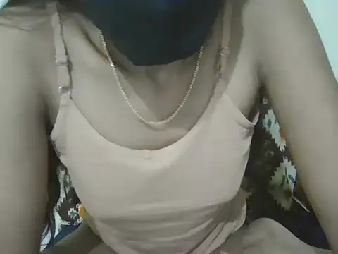 Sravanthi52 webcam