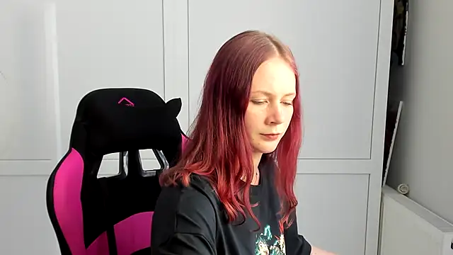 Skylar_spring webcam