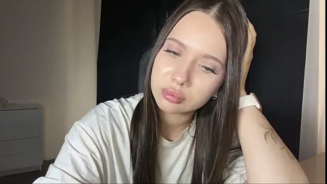 KarlyBiringer webcam