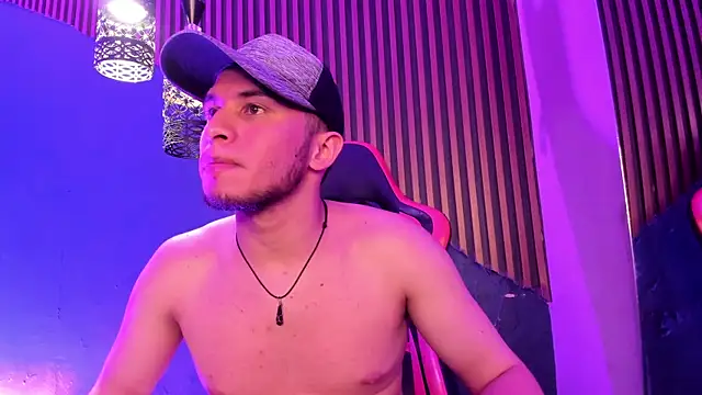 TomasDuquee webcam