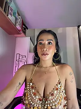 AsianMilfSheryl