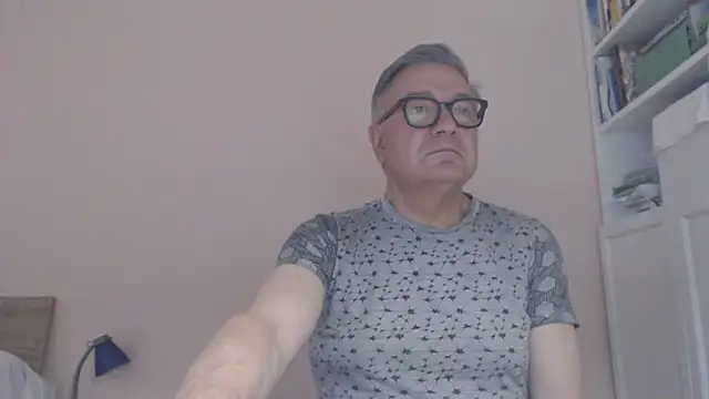 YOU6me live cam on StripChat