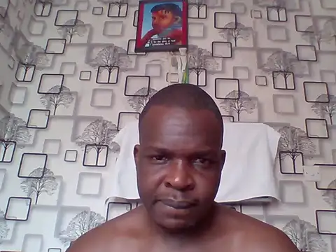 Chumba_001 live cam on StripChat