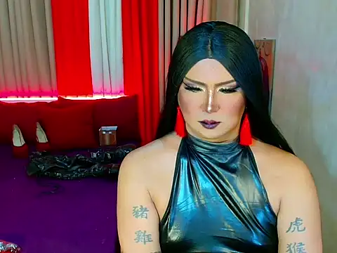 Wildest_Slave_Huntress webcam