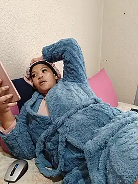 FreakyAngel3X webcam