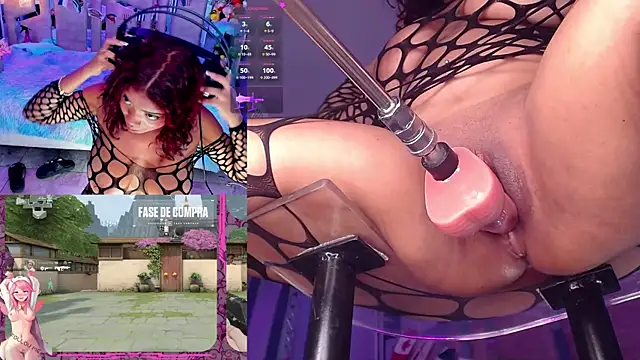NinaCapelli webcam