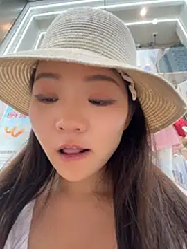 xiaochengzi505 live cam on StripChat
