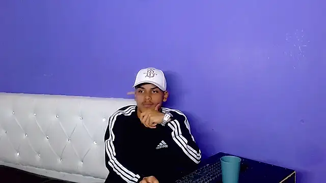 Angel_foxc13 webcam