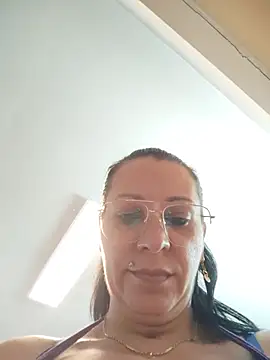sugardiamonds - SugarDiamonds's free webcam - UK Sex Cams