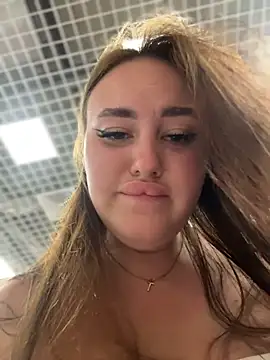kirasunshine - KiraSunshine's free webcam - UK Sex Cams