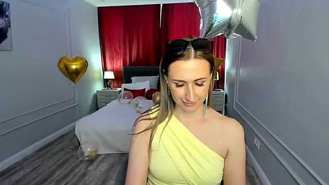 PassionGlow live cam on StripChat