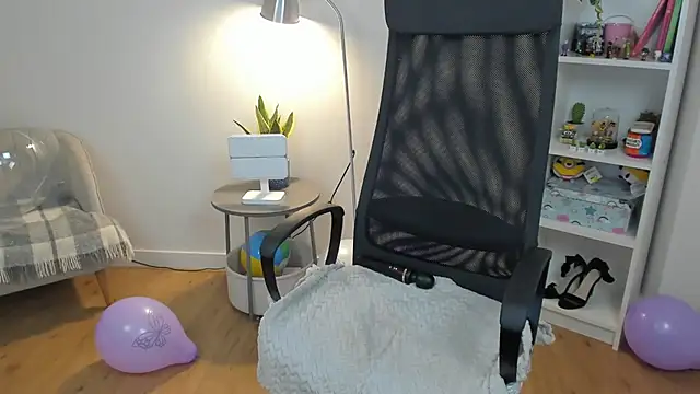 _BellaEvans_ webcam