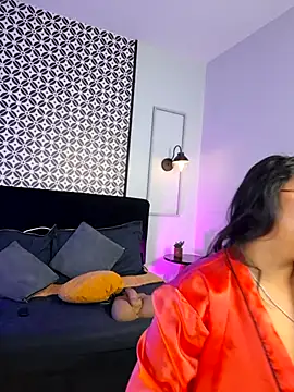 Amber_gold_ webcam