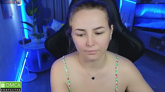Mira_Mermayd webcam