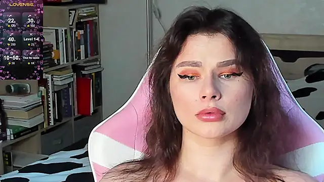bbJ_one live cam on StripChat