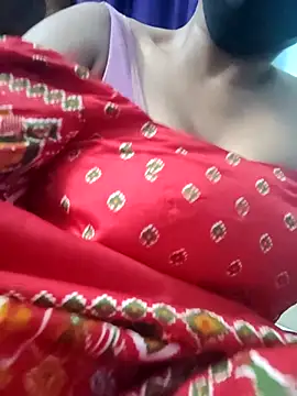 Dheema19 live cam on StripChat