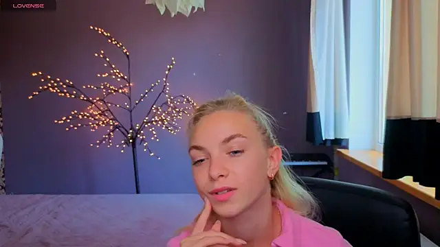 SonnySofia webcam