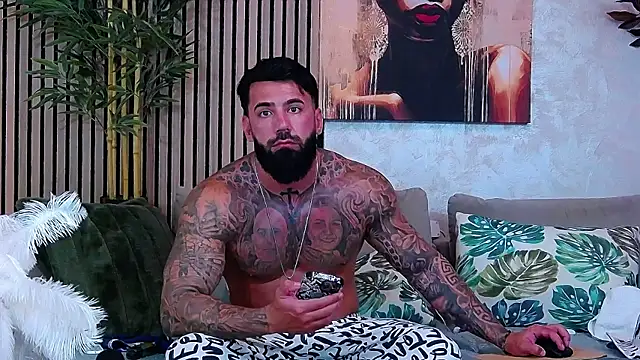 masterkingofmusclee webcam