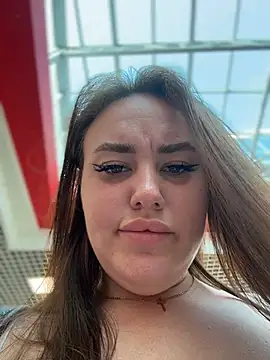 KiraSunshine webcam