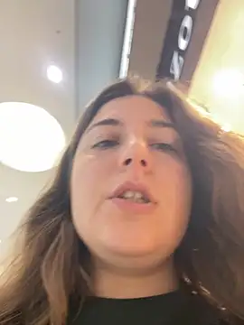 kate_nicepops333221 webcam
