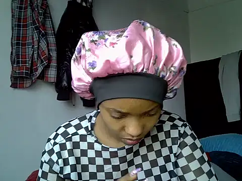 pretty_jaz webcam