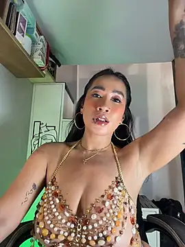AsianMilfSheryl