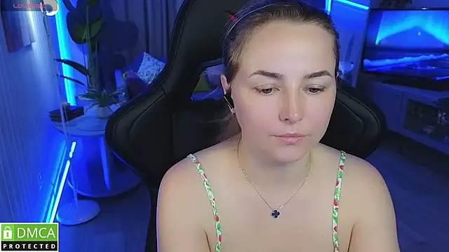Mira_Mermayd webcam