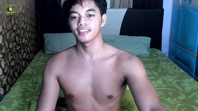 crazyasiancum1 - Crazyasiancum1's free webcam - UK Sex Cams