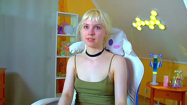 HannahHollis webcam