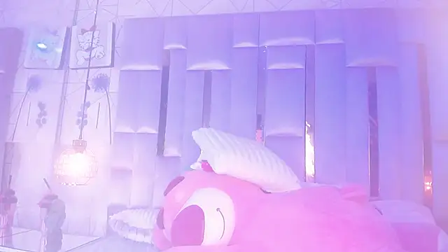 Naomistart webcam