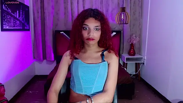 luisa__torres live cam on StripChat