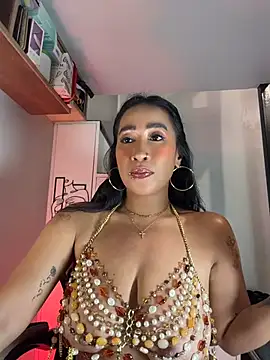 AsianMilfSheryl
