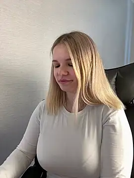 KimEvanss webcam