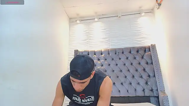 Tommy_Jones1 live sex cam