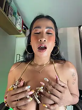 AsianMilfSheryl