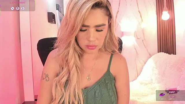 Agatha210 webcam