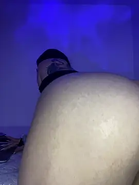 SalomeFerrer webcam