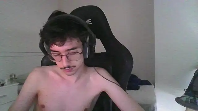 gabrielNovin17cm Live Webcam on Stripchat